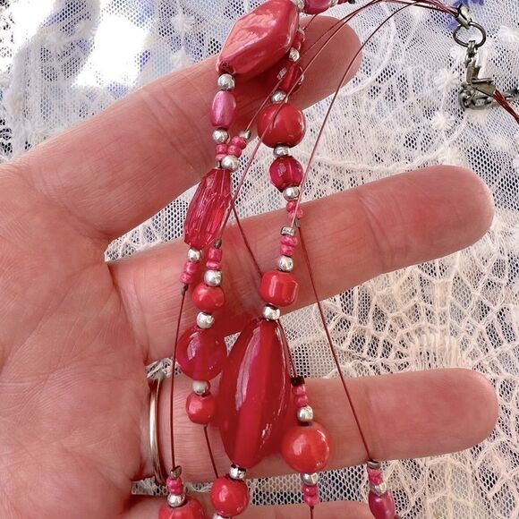 Vintage 80’s/90’s Pink/Coral Multi-strand Beaded Necklace  - Picture 4 of 9